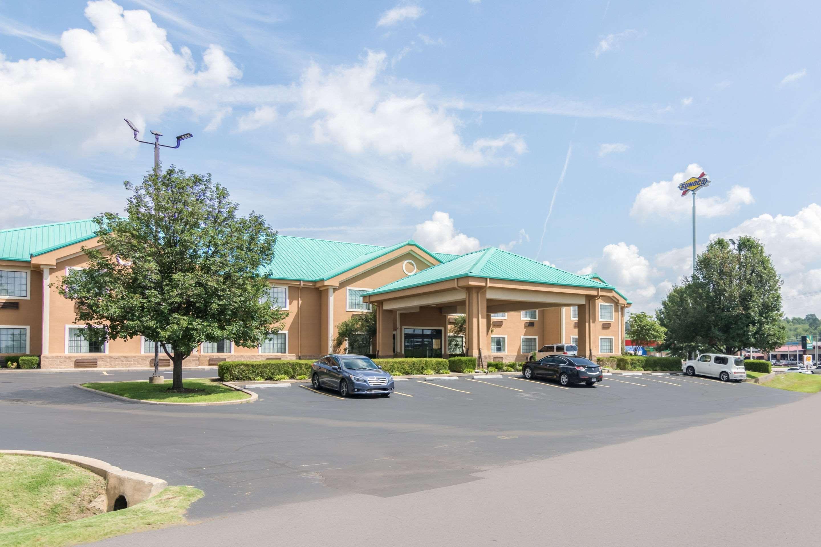 Quality Inn & Suites Alma - Fort Smith Northeast Екстер'єр фото