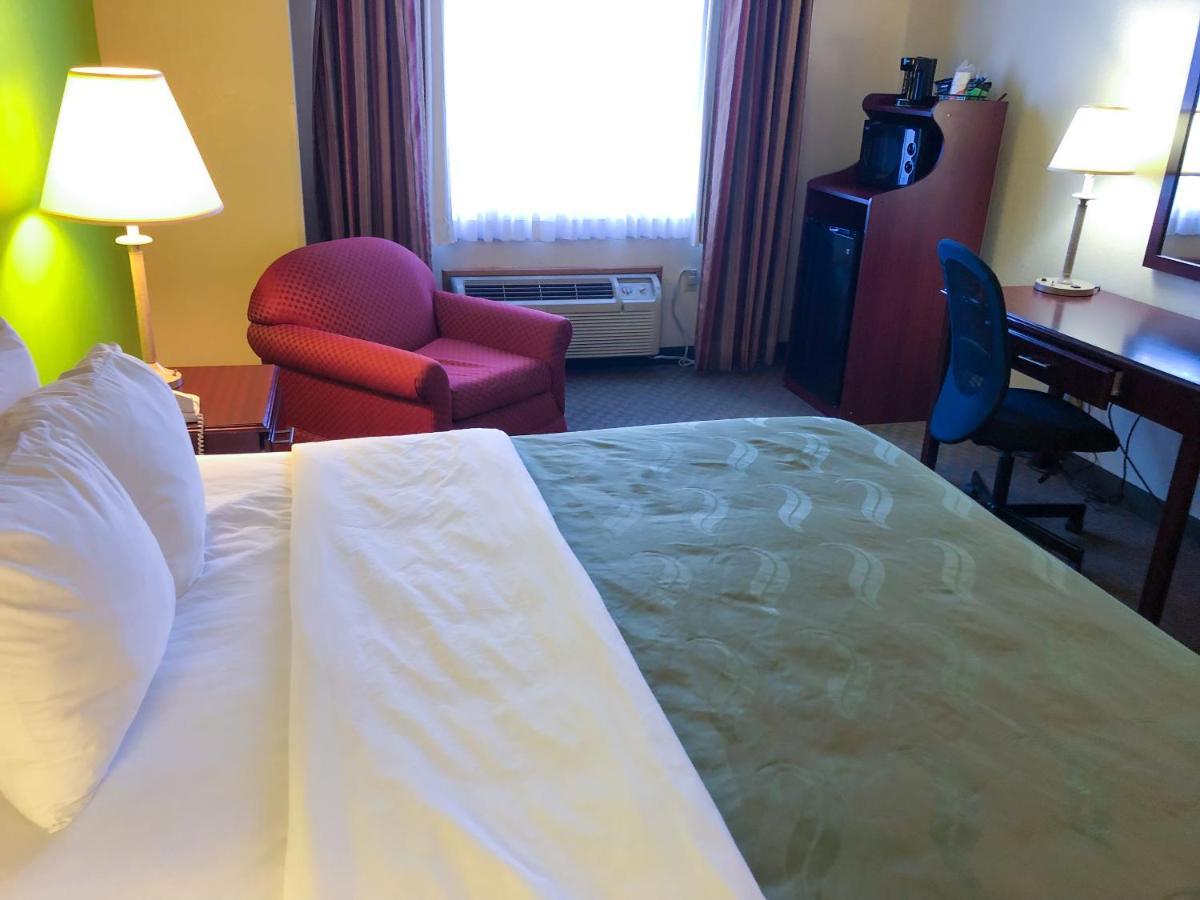 Quality Inn & Suites Alma - Fort Smith Northeast Екстер'єр фото